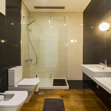 Go2oporto Almada Apartment